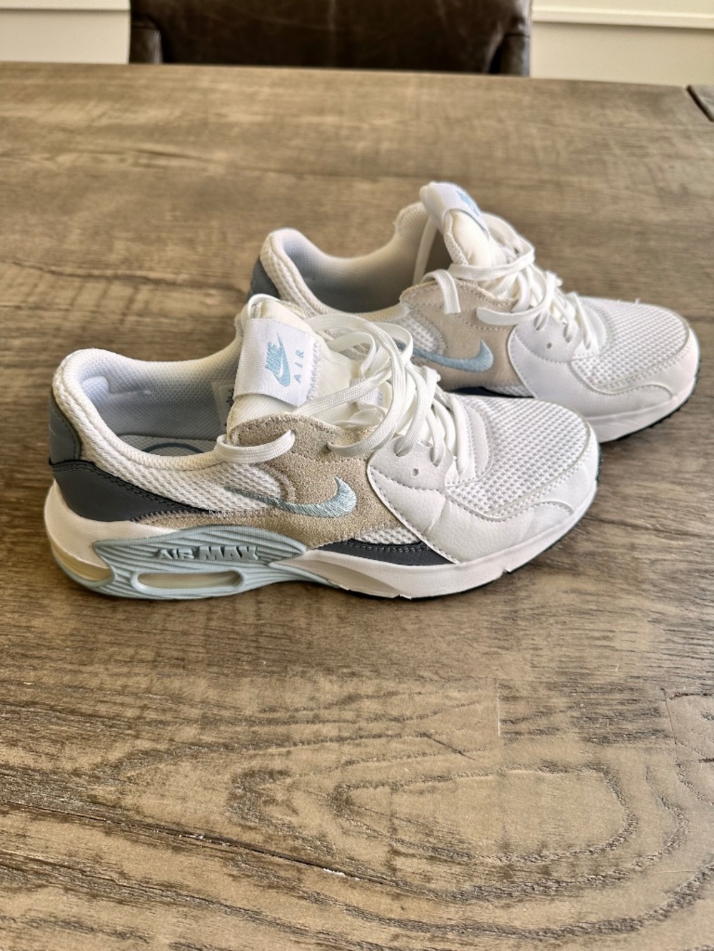 Nike Air Max Excee Shoes (Women's size 7)